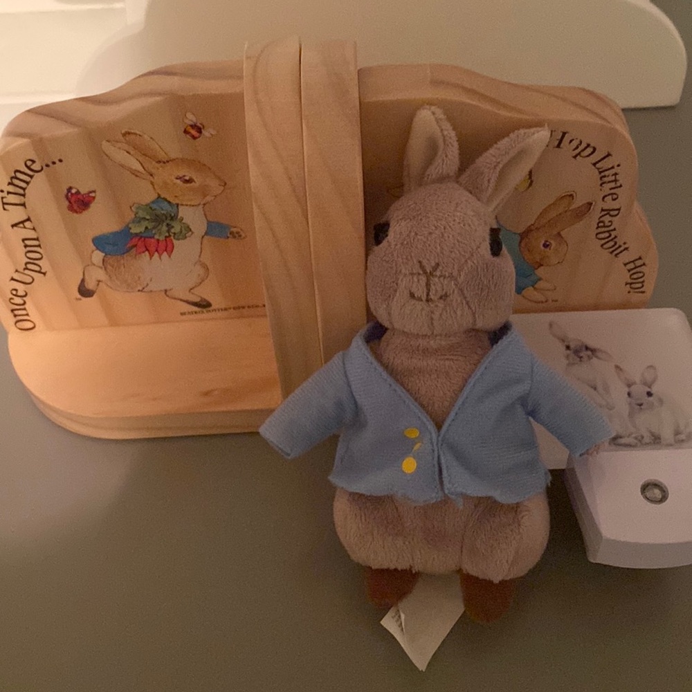 Petter Rabbit Nursery Bundle